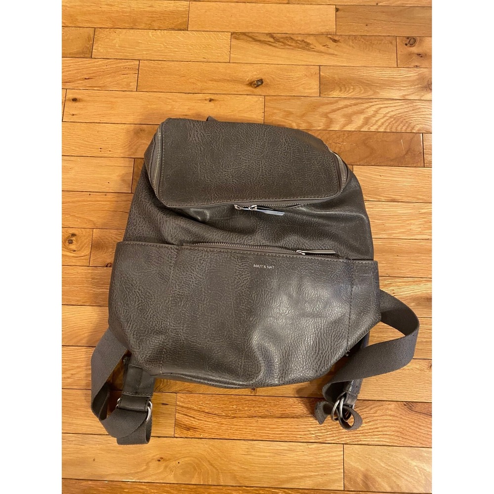 Matt & Nat Vegan Leather Backpack grey